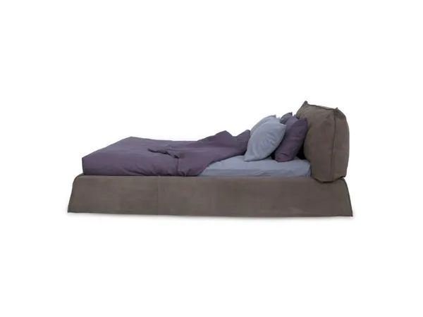 Paris Slim von Baxter: ein wunderbares Lederbett