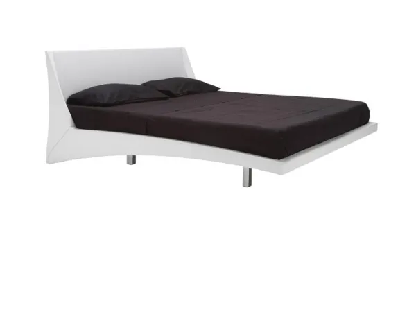 Dylan bett Cattelan Italia